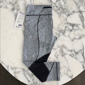 Lululemon- Pace Rival Crop